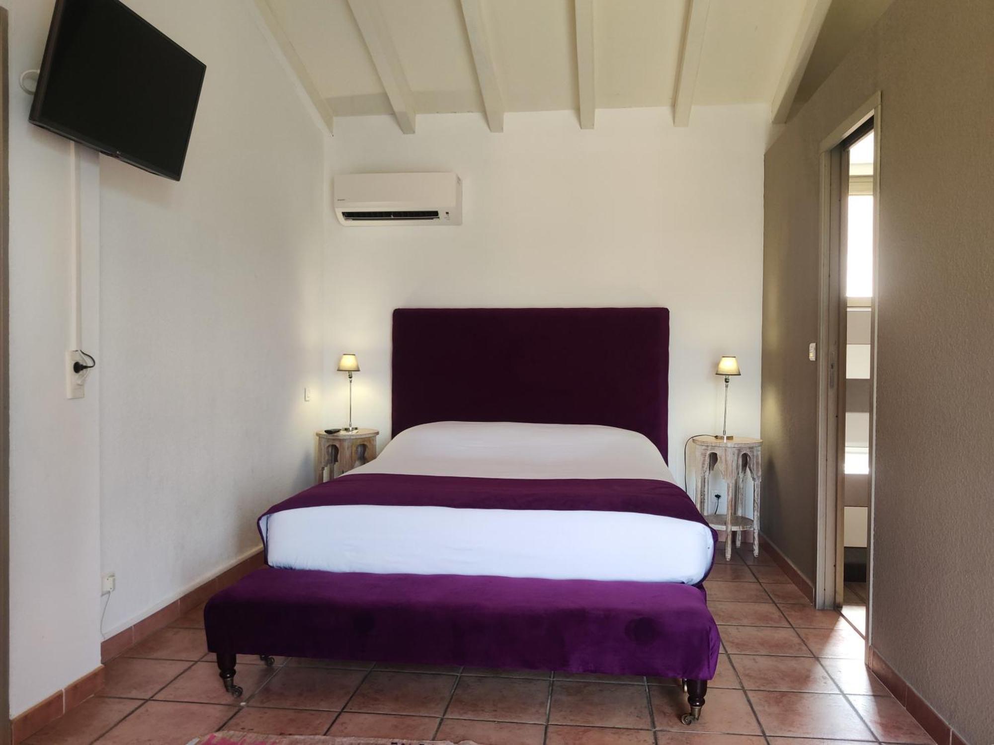 Le Roc E Fiori Hotel - Teritoria ปอร์โต-เวคคีโอ ภายนอก รูปภาพ